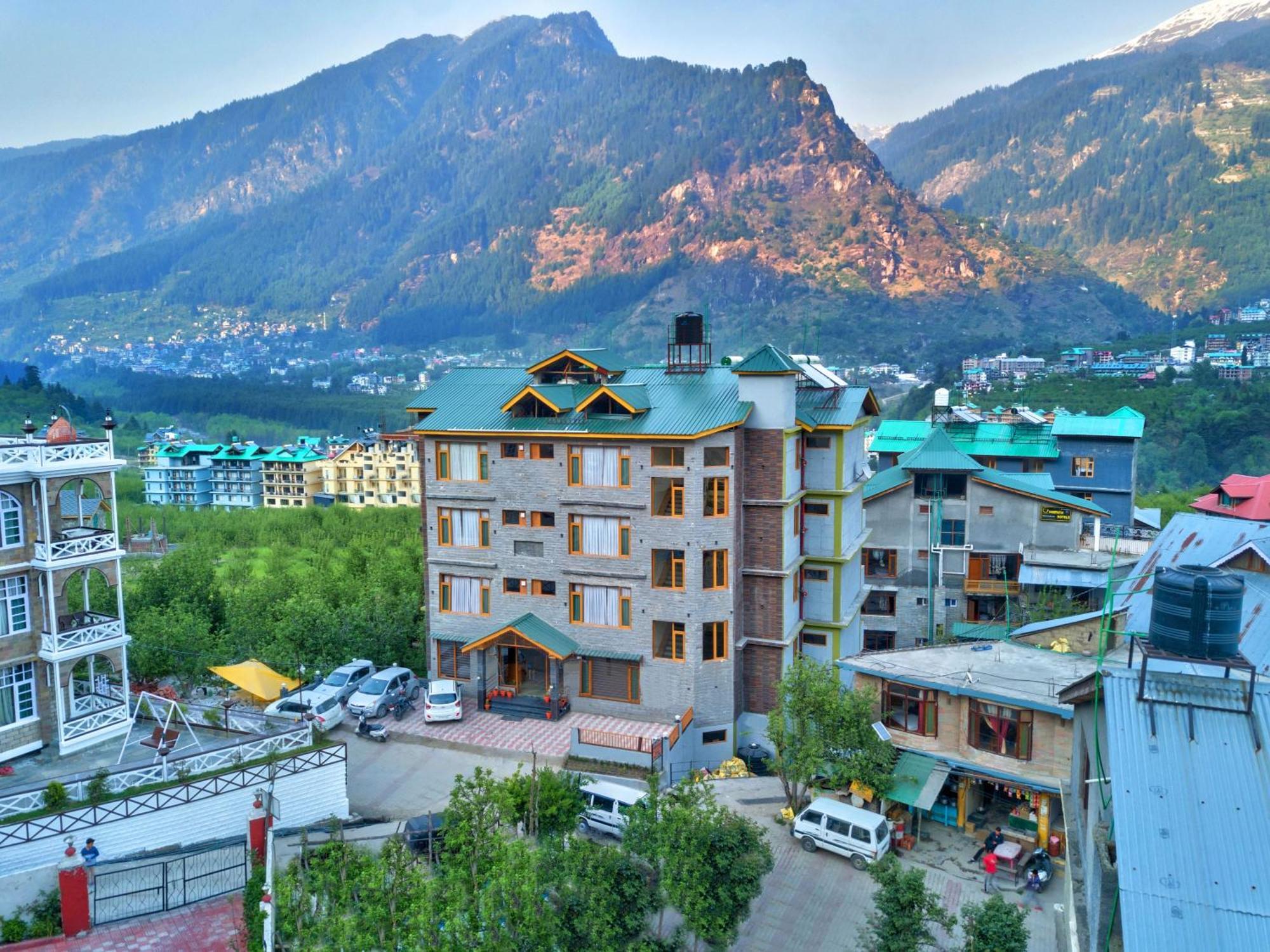 Swastik Grand Manali Hotell Exteriör bild
